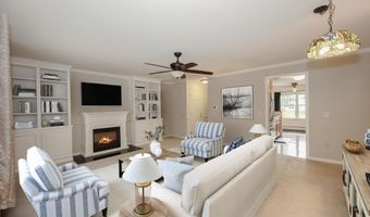 4 Bow Center Rd F2, Bow, NH 03304