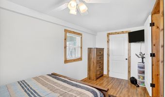4848 S 50th Rd, Aldrich, MO 65601