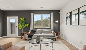 5989 SKYLAR Dr, Atlanta, GA 30336