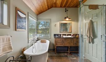 1160 Swan Horseshoe Dr, Bigfork, MT 59911