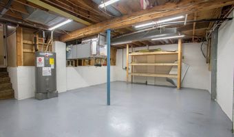 1438 Peachtree Dr, Ashland, OH 44805