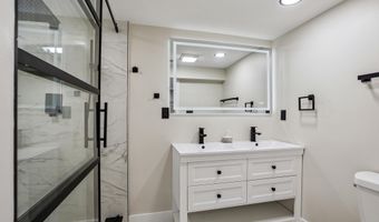 60 JOHN COLLINS Cir, Dover, DE 19904