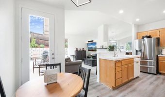 1425 Knoll Park Gln, Escondido, CA 92029
