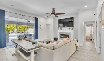 112 RUDY St, Auburndale, FL 33823