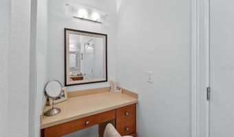 6428 SUNSET BAY Cir, Apollo Beach, FL 33572