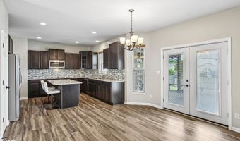 1628 Ballyganner Dr, Avon, IN 46123