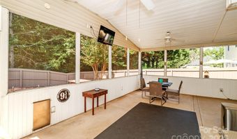 1814 Wilburn Park Ln NW, Charlotte, NC 28269