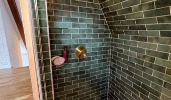 159 AZALEA Dr, Afton, VA 22920