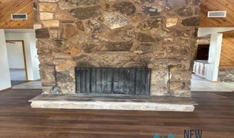 706 W Cherry Ln, Carlsbad, NM 88220