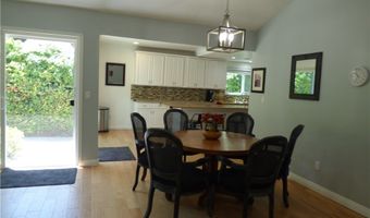 5650 Lake Lindero Dr, Agoura Hills, CA 91301