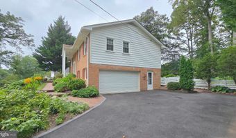 3720 KING ARTHUR Rd, Annandale, VA 22003