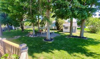 869 MOSS CANYON Dr, Amherst, OH 44001