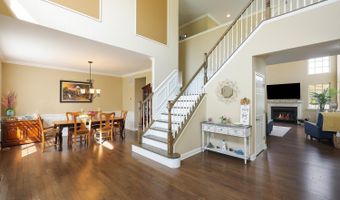 5 Denise Dr, Allentown, NJ 08501
