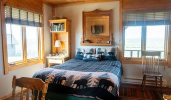 41 MARSH CREEK Rd, Cora, WY 82925