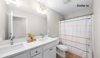 3831 NW Reinhart Dr, Ankeny, IA 50023