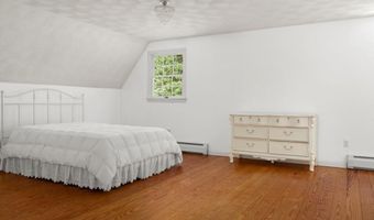 46 North Rd, Jamestown, RI 02835