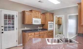 110 Old Lake Cv, Batesville, MS 38606