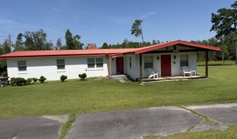 379 Lakepoint Rd, Alford, FL 32420