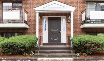 20 Colonial Dr 10, Andover, MA 01810