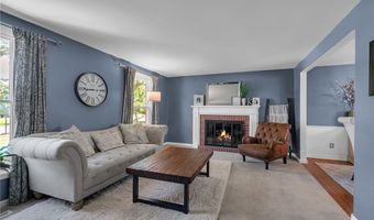 209 Mcnair Rd, Amherst, NY 14221
