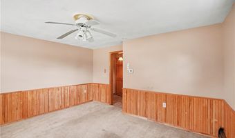 2107 Lynwood Dr, Aliquippa, PA 15001
