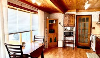 427 Van Roen Rd, Utica, NY 13502