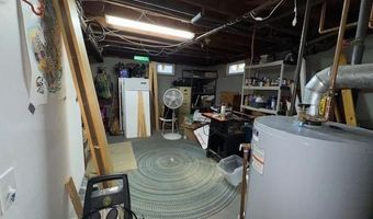 4 Hatherly St, North Providence, RI 02911