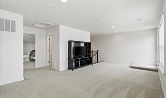 43392 WHITEHEAD Ter, Ashburn, VA 20148
