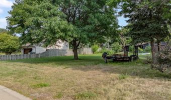 2130 W JONATHON Dr, Appleton, WI 54914