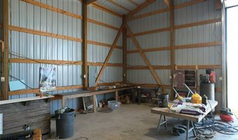 307 Howie Rd, Big Timber, MT 59011