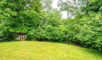 1597 Blueorchard Dr, Anderson Twp., OH 45230