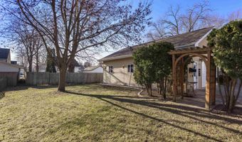 1115 W PACKARD St, Appleton, WI 54914