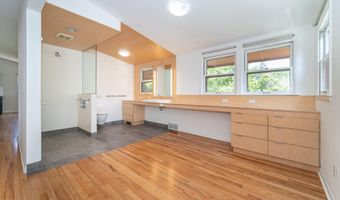 827 Westwood Ave, Ann Arbor, MI 48103