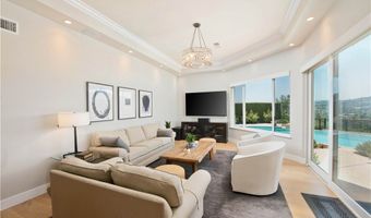 17068 Countess Pl, Encino, CA 91436