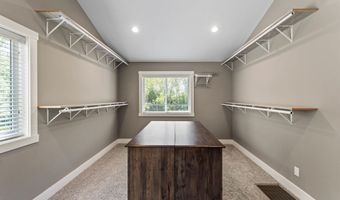 6235 US Highway 69, Ames, IA 50010