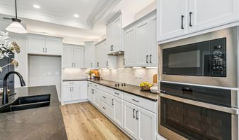 205 S Heritage Way, Andover, KS 67002