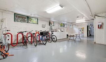 715 S WASHINGTON St A-32, Alexandria, VA 22314