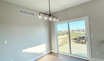 1946 Tuscany Dr SE, Altoona, IA 50009