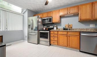 5 Wake Robin Rd 3602, Lincoln, RI 02865