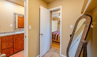 1808 Bryn Mawr Dr NE, Albuquerque, NM 87106