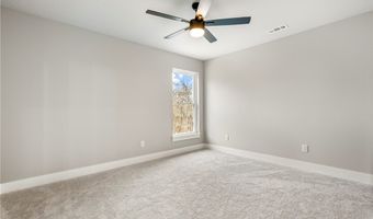 19 Kirkcudbright Ln, Bella Vista, AR 72715