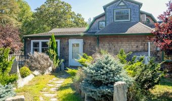 473 Klondike Rd, Charlestown, RI 02813