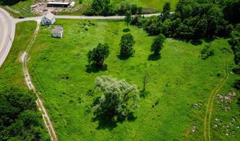 21 Nickerson Rd, Brandon, VT 05733