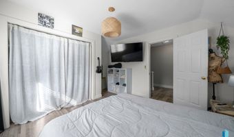 600 S 3rd St, Beresford, SD 57004