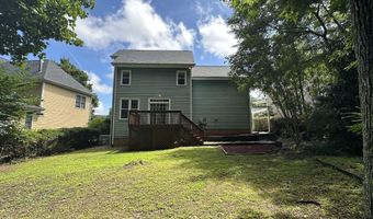 1748 Town Home Dr, Apex, NC 27502