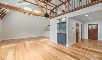 234 Erwin Hills Rd, Asheville, NC 28806