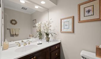 11836 HUNTING RIDGE Ct, Potomac, MD 20854