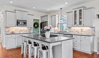 105 Bree Ct, Aberdeen, NC 28315