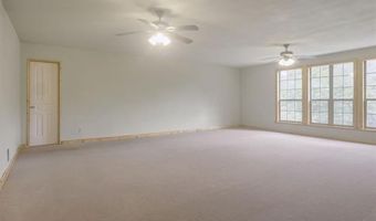 5792 W Lain Lake Rd, Atoka, OK 74525