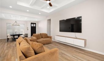 527 Hunter Dr, Alamo, TX 78516
